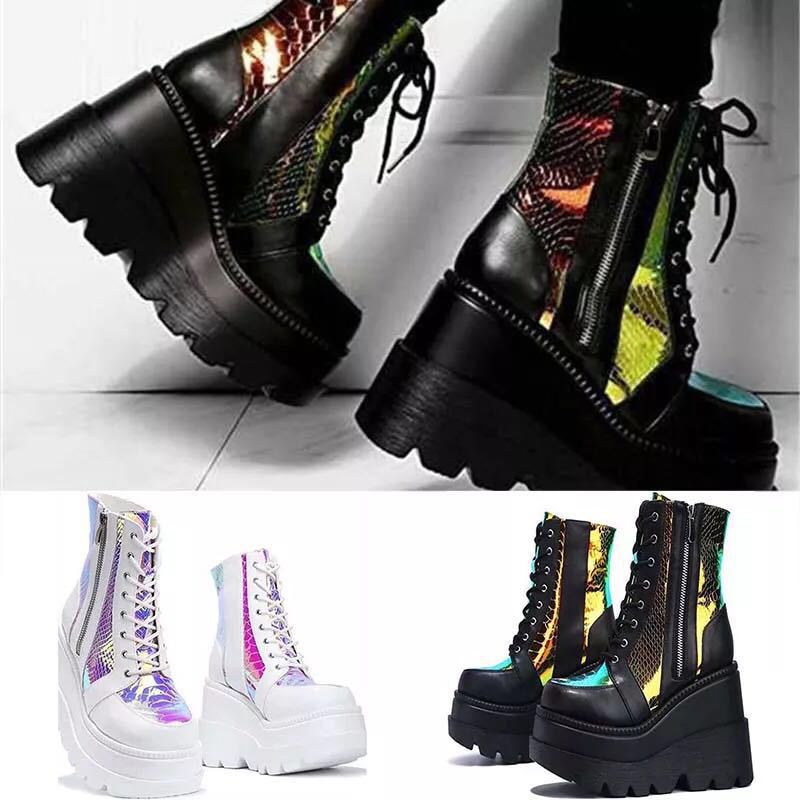 Damen nan Plateau-Bikerstiefel mit holografischen Einsätzen, Schnürung und seitlichem Reißverschluss Echo Archiv