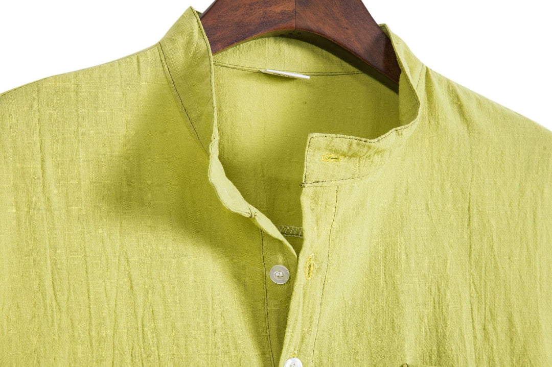 Herren Langarmhemd mit praktischem Henley-Ausschnitt und Tasche Echoarchiv