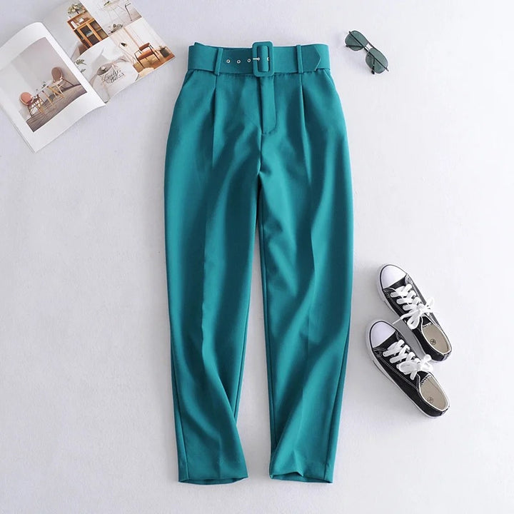 Damen Hochtaillierte Tailored-Hose mit Bundfalten und Stoffgürtel Echo Archiv