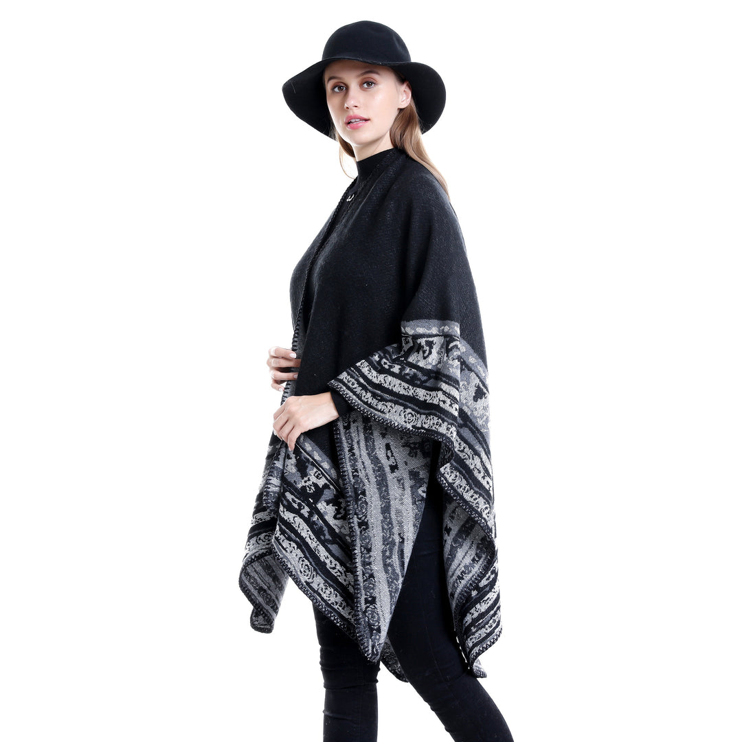 Damen Weichfallende Oversize-Ruana im Umhangstil mit ornamentaler Bordüre Echo Archiv