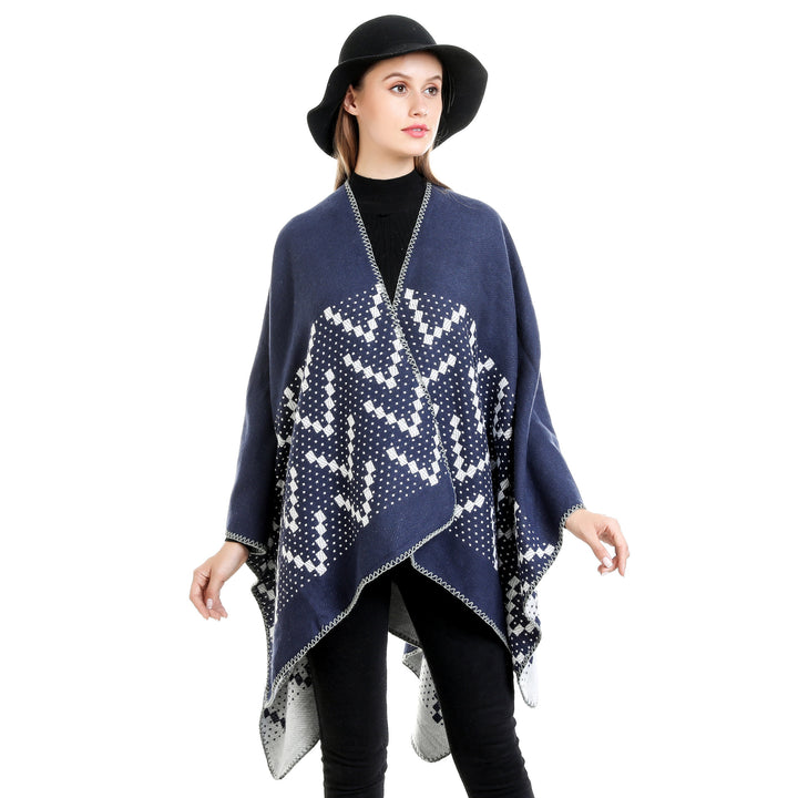 Damen Jacquard-Wickelruana mit geometrischem Muster und offener Kimono‑Silhouette – Avérine