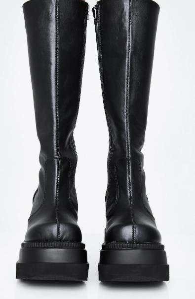 Damen Overknee-Plateau-Stiefel mit klobiger Lug-Sohle und seitlichem Reißverschluss – Lioré