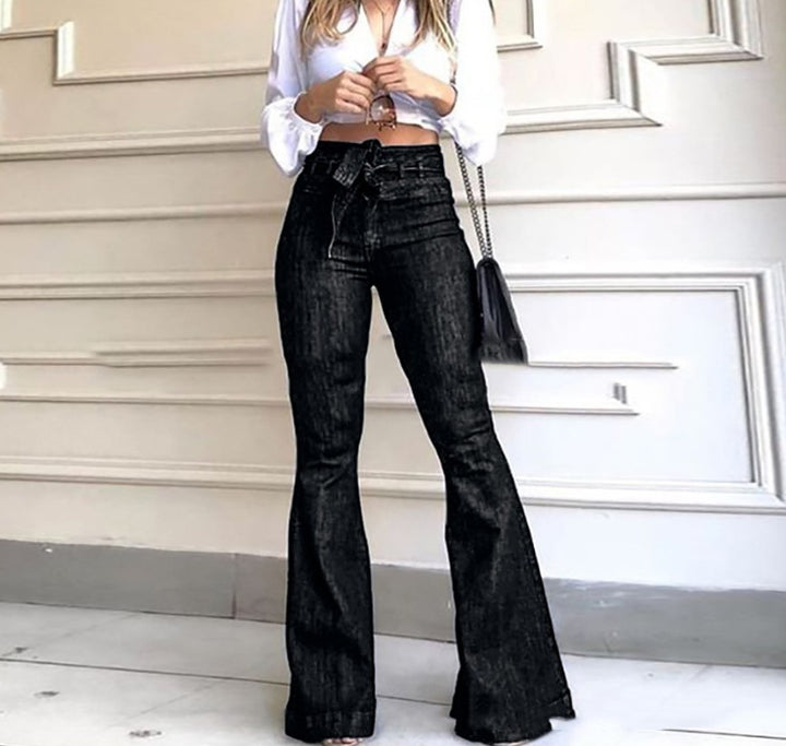 Damen Hoch geschnittene Flared Jeans mit stylischem Gürtel und ausgefranstem Saum Echo Archiv