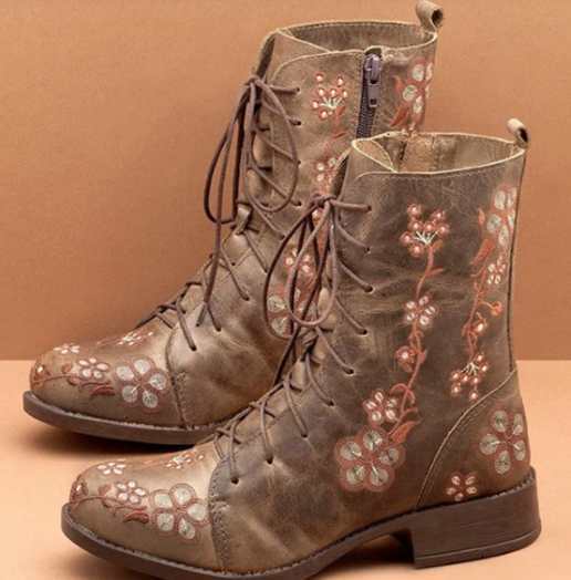 Damen bestickte Combat-Stiefelette mit floralem Stickmotiv, seitlicher Reißverschluss und gepolstertem Komfortfußbett Echo Archiv