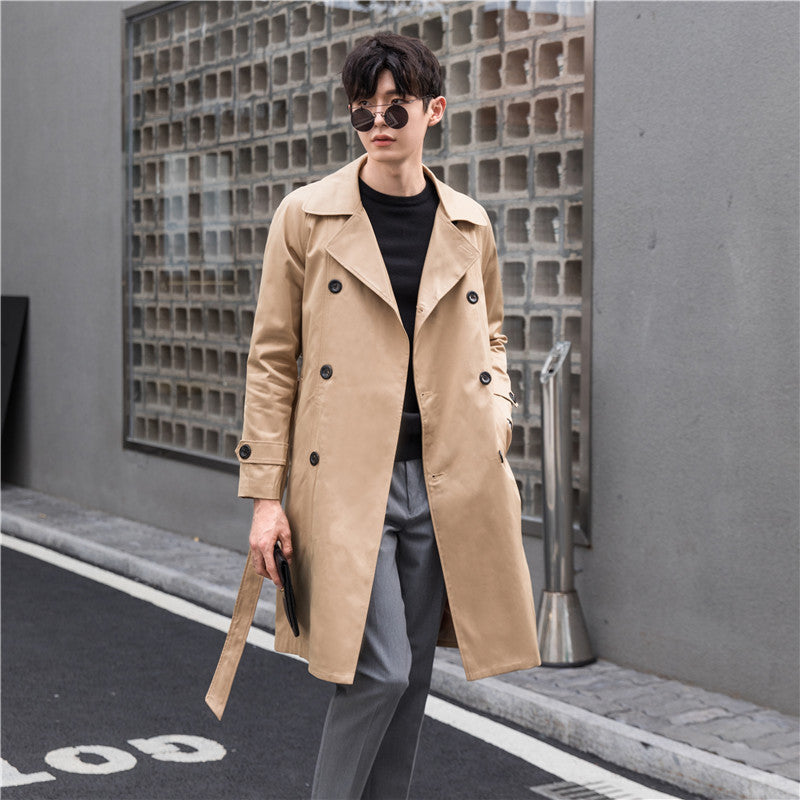 Herren Trenchcoat mit Doppelreiher und tailliertem Schnitt Echoarchiv
