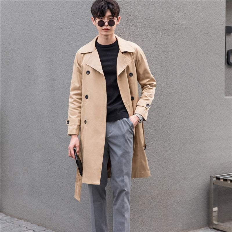 Herren Trenchcoat mit Doppelreiher und tailliertem Schnitt Echoarchiv
