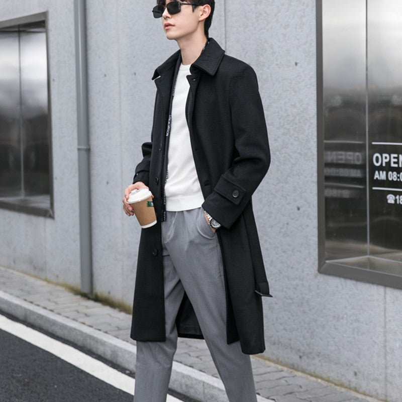 Herren Longcoat aus Wollmix mit verdeckter Knopfleiste Taillengürtel und klassischem Revers Echoarchiv