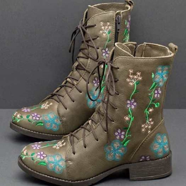 Damen bestickte Combat-Stiefelette mit floralem Stickmotiv, seitlicher Reißverschluss und gepolstertem Komfortfußbett Echo Archiv