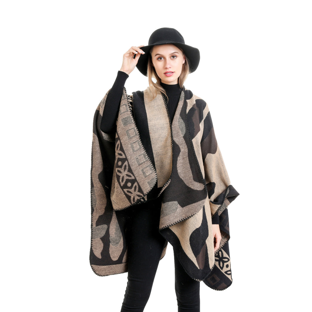 Damen Jacquard‑Strickruana im Oversize‑Fall mit grafischer Musterung Echo Archiv