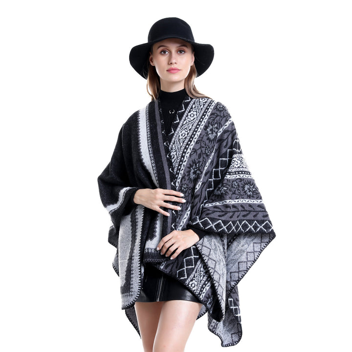 Damen Oversize-Ruana-Poncho mit Ornament-Jacquard und gehäkelter Kettelnaht Echo Archiv