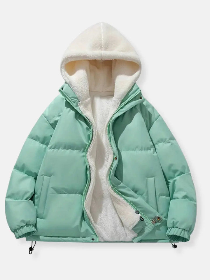Echoarchiv | Warme Reißverschluss Winterjacke Komfort und Stil für Kalte Tage