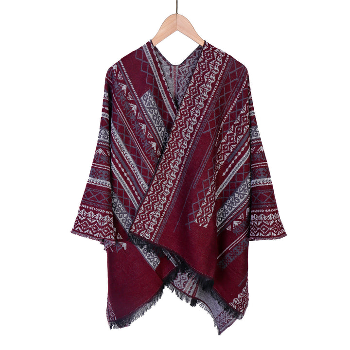 Damen Ruana-Poncho im kastigen Kimono-Fall mit feiner Jacquard‑Webstruktur und Fransensaum Echo Archiv