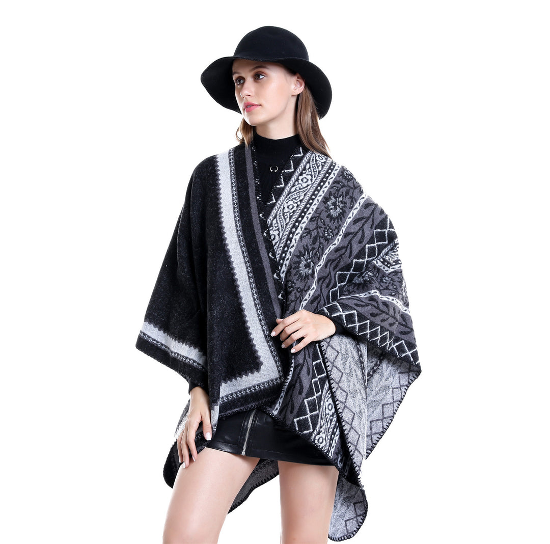 Damen Oversize-Ruana-Poncho mit Ornament-Jacquard und gehäkelter Kettelnaht Echo Archiv