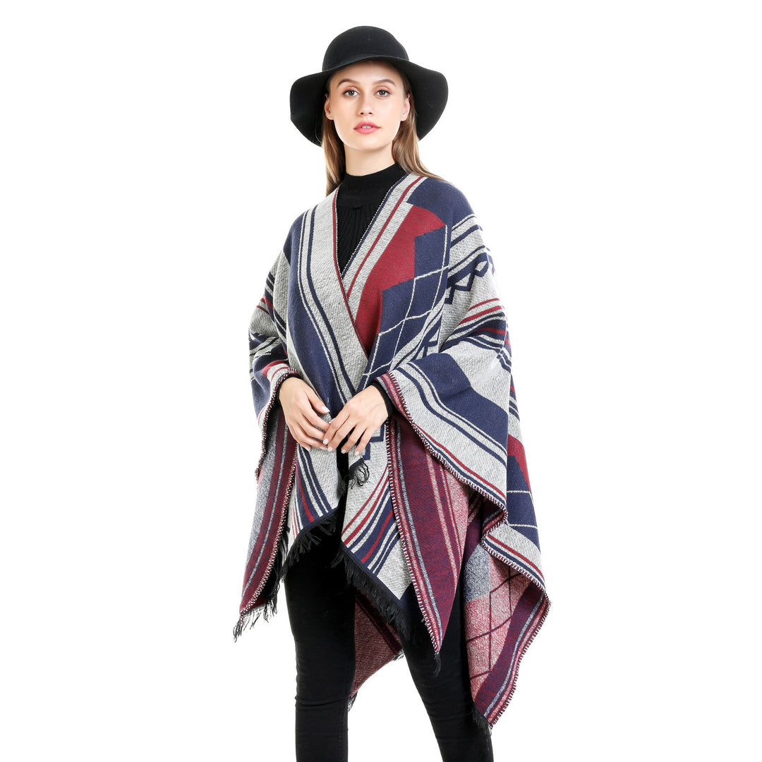 Damen Jacquard-Ruana im Oversize-Kimono mit Fransen und geometrischem Muster Echo Archiv