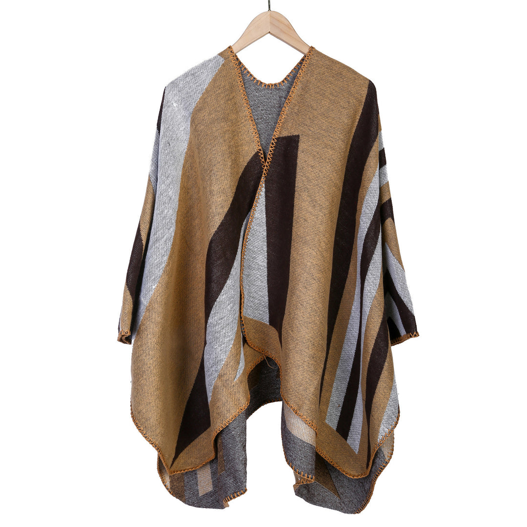 Damen Oversize-Ruana mit grafischem Blockmuster und dekorativer Kettelnaht Echo Archiv