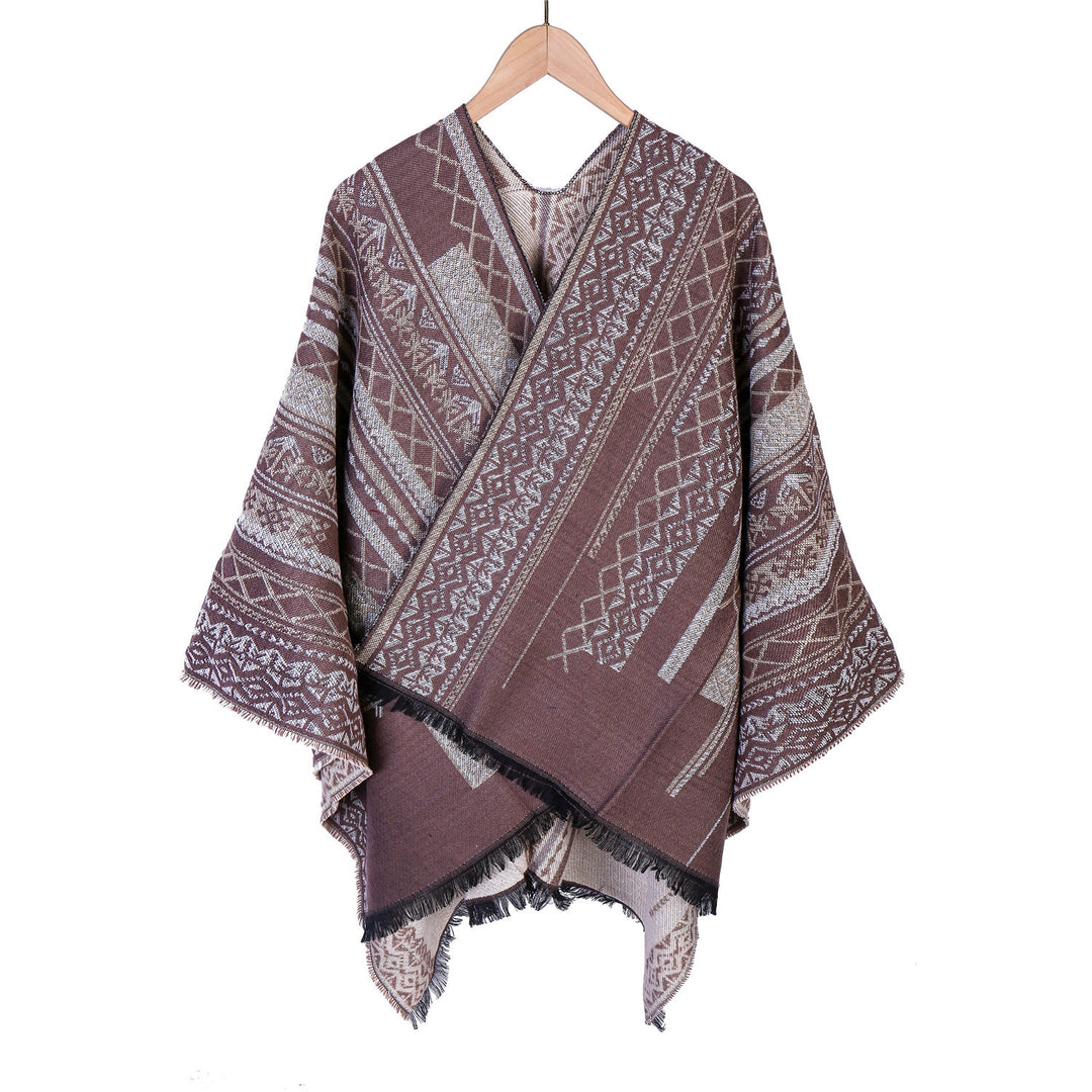 Damen Ruana-Poncho im kastigen Kimono-Fall mit feiner Jacquard‑Webstruktur und Fransensaum Echo Archiv