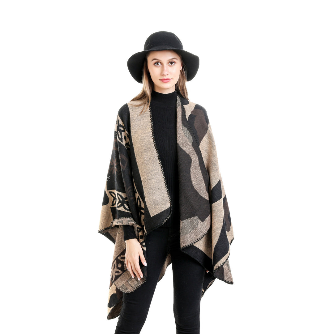 Damen Jacquard‑Strickruana im Oversize‑Fall mit grafischer Musterung Echo Archiv