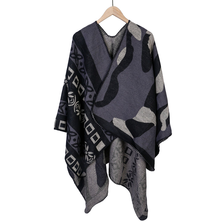 Damen Jacquard‑Strickruana im Oversize‑Fall mit grafischer Musterung Echo Archiv
