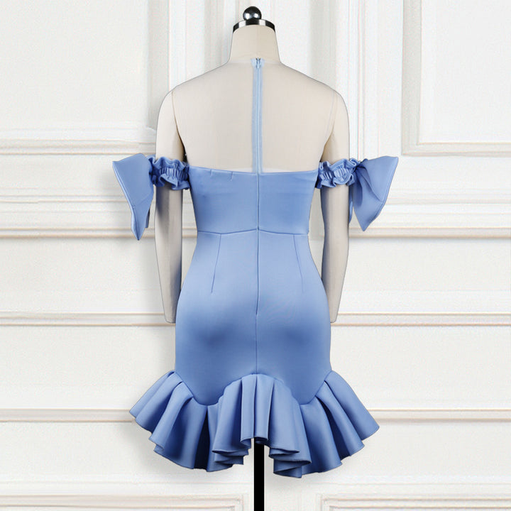 Damen Abendkleid mit transparenten Puffärmeln und Rüschenrand Echo Archiv