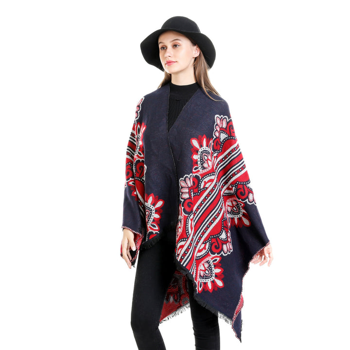 Damen Boho-Ruana mit floralem Ornamentjacquard und ausgefranster Kante – Montévia