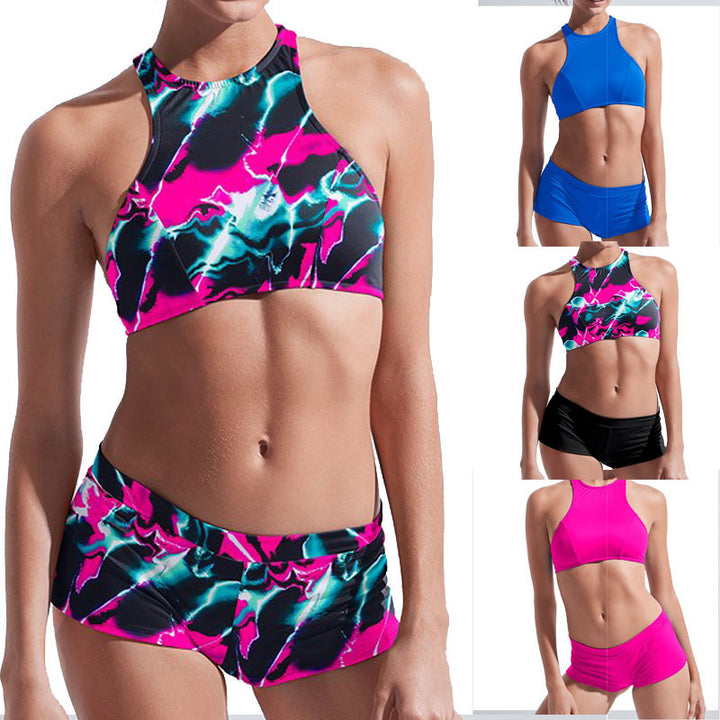 Damen Sport-Bikini mit hochgeschlossenem Oberteil und kurzem Höschen Echo Archiv