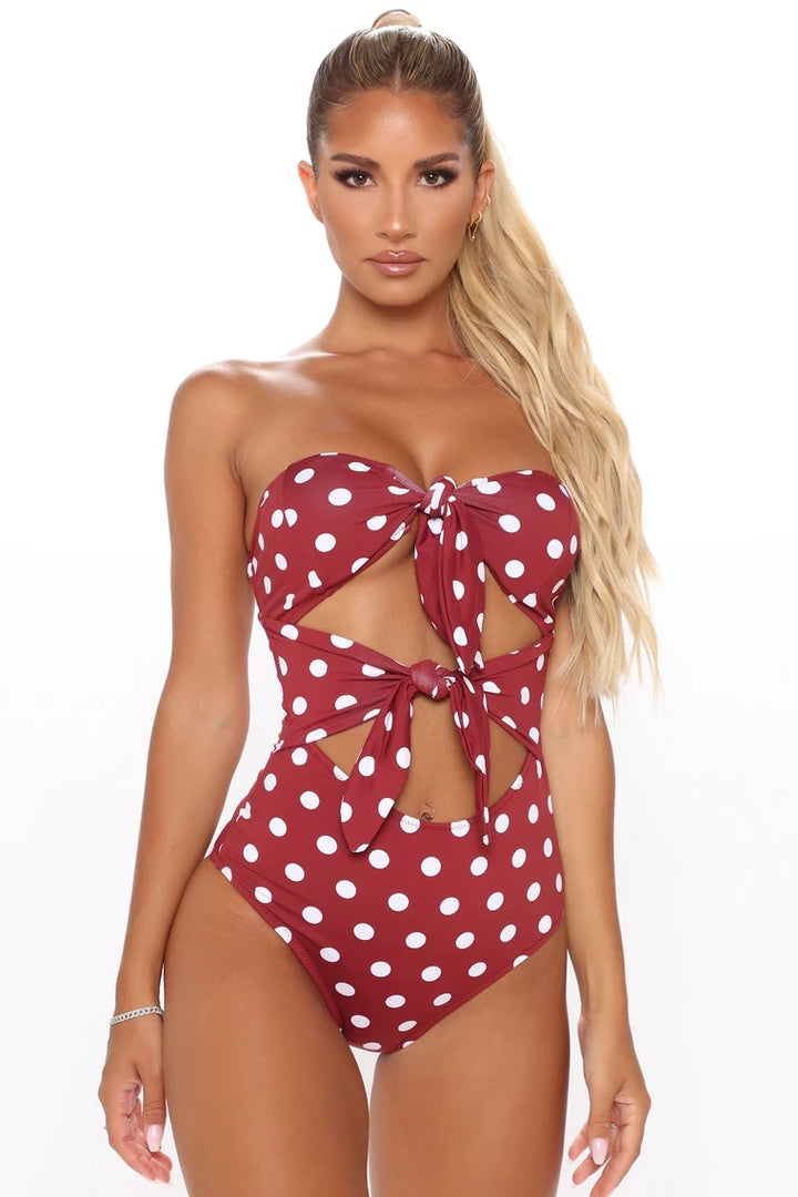 Damen Einteiliger Badeanzug mit verspieltem Knotendesign und Cut-Outs Echo Archiv
