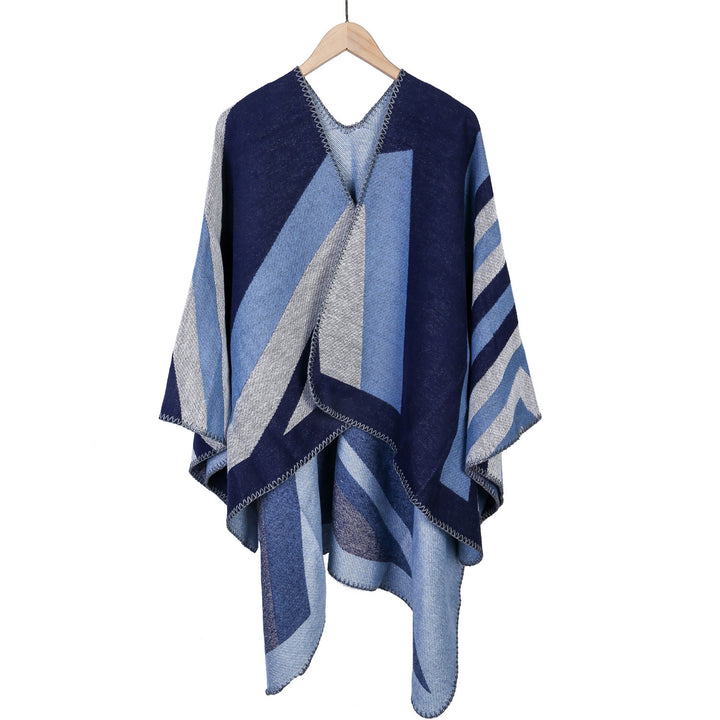 Damen Oversize-Ruana mit grafischem Blockmuster und dekorativer Kettelnaht Echo Archiv