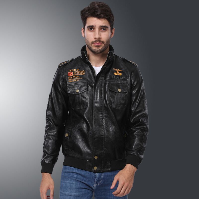 Herren Vintage Lederjacke mit dekorativen Military-Patches Echoarchiv