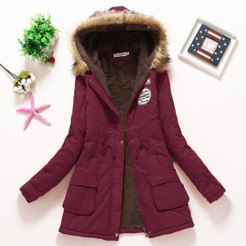 Damen Gefütterter Parka mit Kunstfellkapuze und Teddyfutter – Avérine