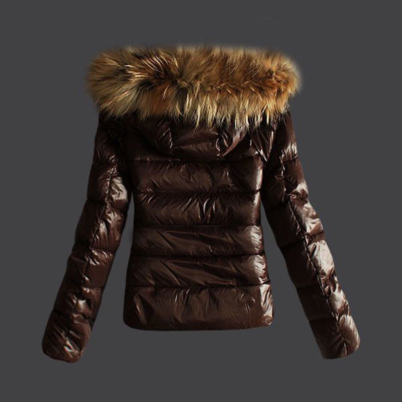 Damen Steppjacke mit abnehmbarem Kunstfellkragen und modernem Schnitt – Célinea