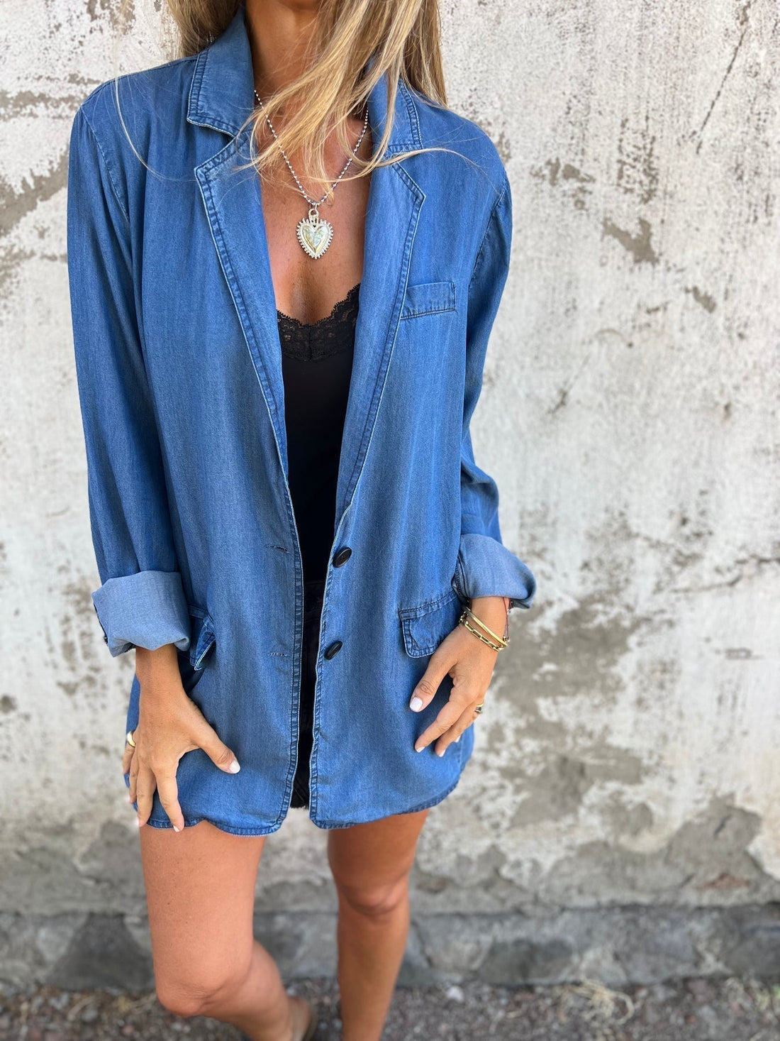 Ysabeau Elegant Casual Jacket – Denévia