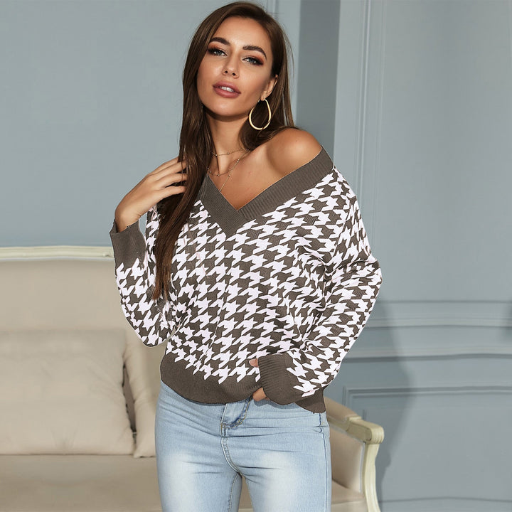 Damen Grobgestrickter Hahnentritt-Pullover mit weitem V‑Ausschnitt und off-shoulder Optik Echoarchiv