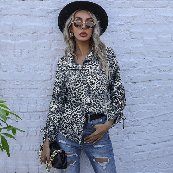 Damen Viskose-Hemdbluse mit Leoprint, Knotenärmeln und lockerer Silhouette Echoarchiv