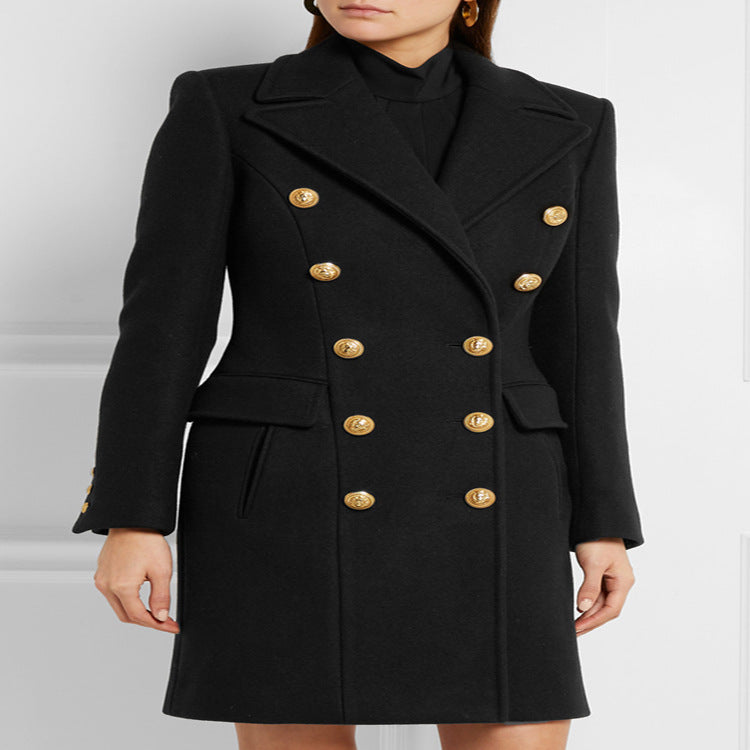Damen Wollmix‑Longcoat im Marine‑Tailoring mit konturierter Taillierung und goldenen Zierrundknöpfen Echoarchiv