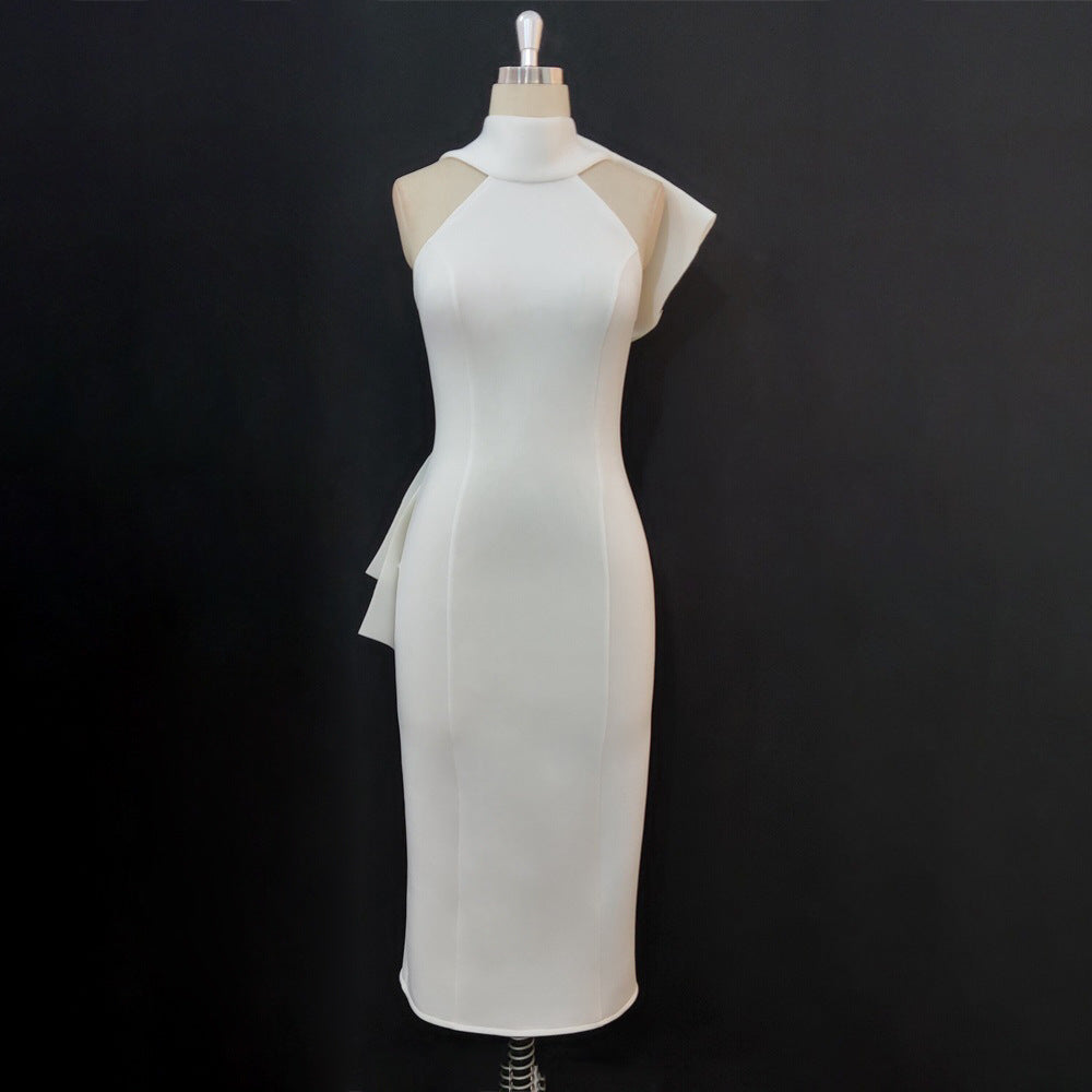 Damen Elegantes Midi-Kleid mit asymmetrischem Halsausschnitt und innovativem Rüschendetail Echo Archiv
