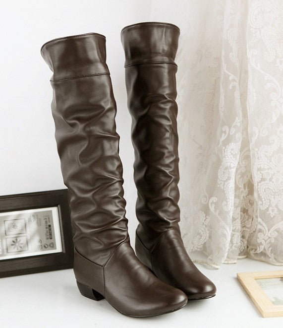 Damen kniehohe Slouch-Stiefel mit Umschlag und flachem Absatz – Lioré