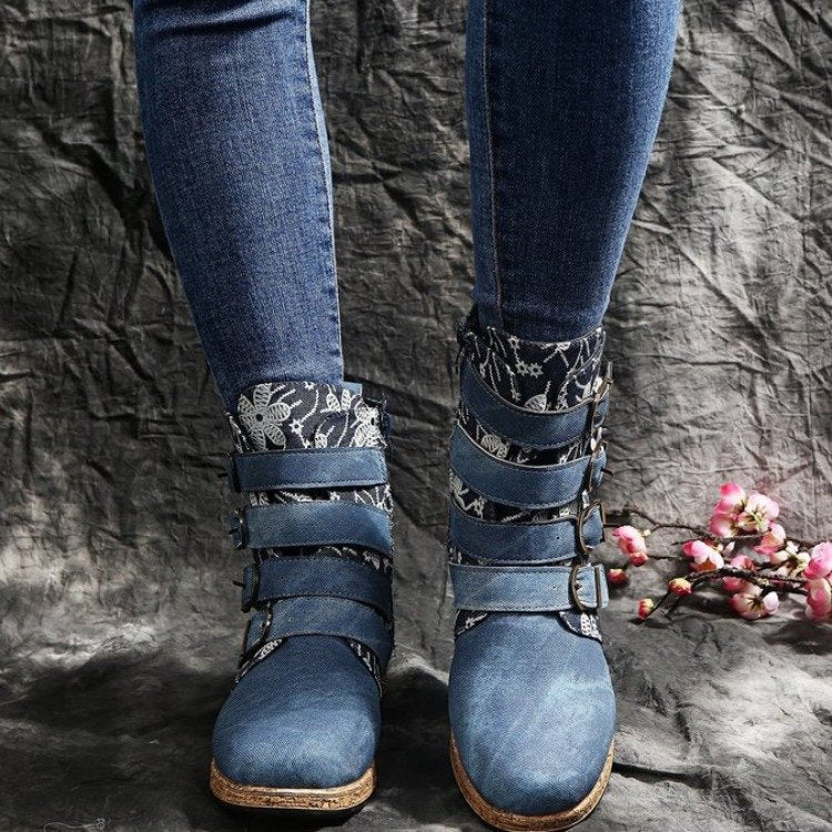 Damen nan verspielte knöchelhohe Stiefelette mit floraler Prägung, vier verstellbaren Zierriemen und Korkoptik-Sohle Echo Archiv