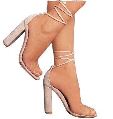 Damen nan knöchelgebundene Blockabsatz-Sandalette mit PVC-Frontriemen und gepolstertem Komfortfußbett Echo Archiv