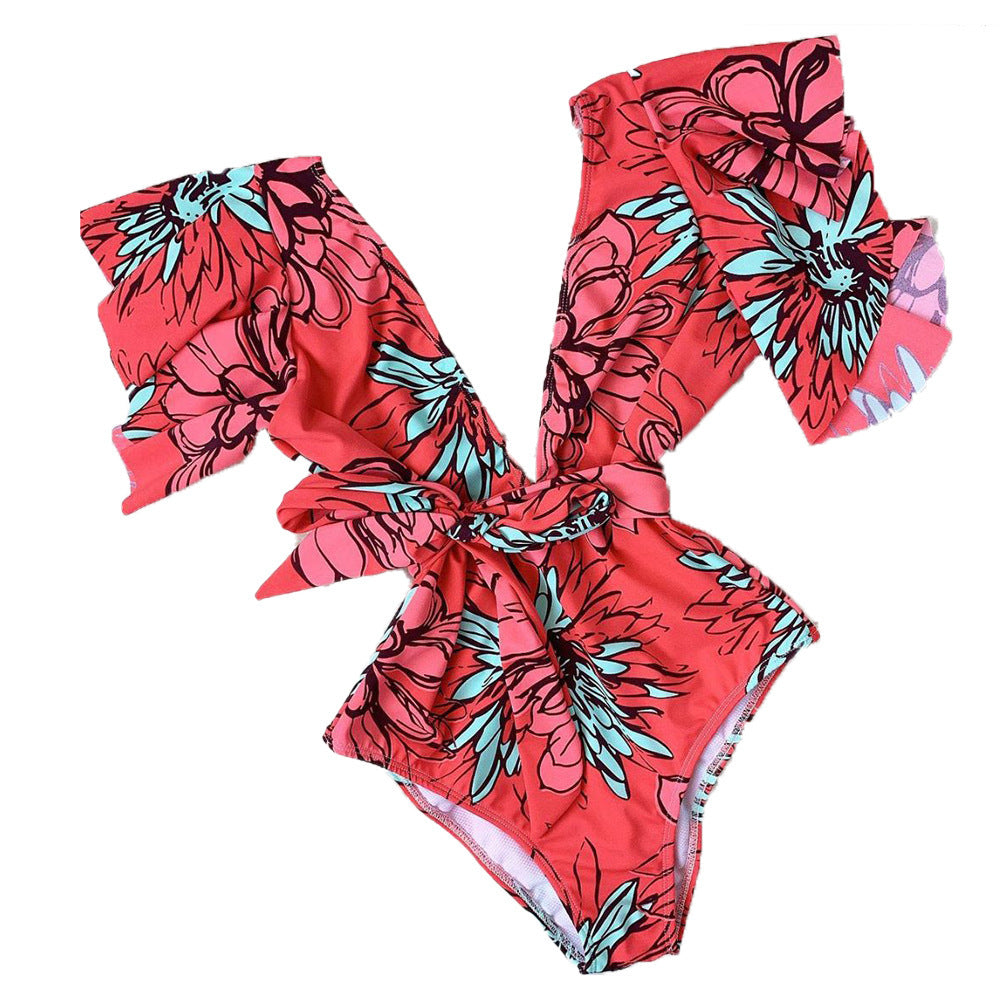 Damen Eleganter Badeanzug mit Volantärmeln und Taillengürtel Echo Archiv