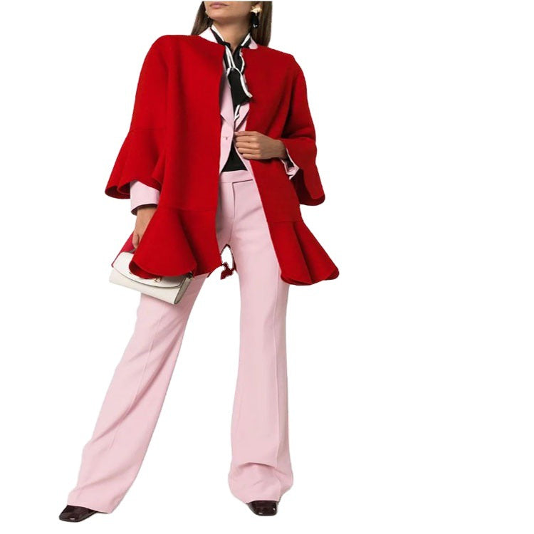 Damen Volantierter Cape‑Mantel aus Wollmix mit Glockenärmeln Echoarchiv