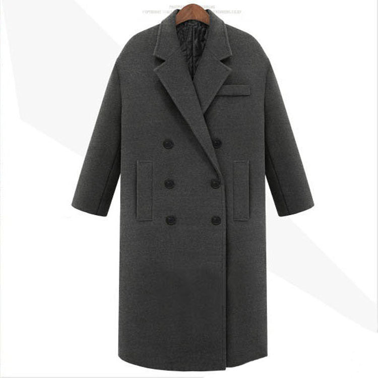 Herren Longcoat im minimalistischen Doppelreiher aus Wollmix mit kastiger Oversize-Silhouette Echoarchiv
