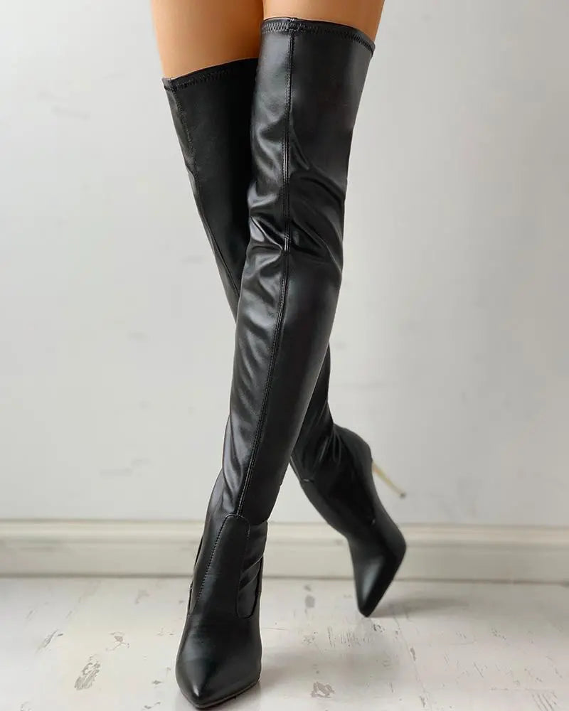 Overknee Stiefel mit Goldenem Absatz und Reißverschlussdetail – Lioré