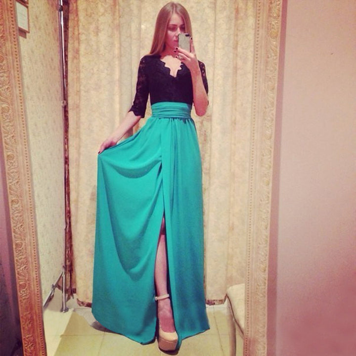 Damen Zweiteiliges Abendkleid mit Spitzen-Corsage, V-Ausschnitt & Maxirock mit hohem Beinschlitz Echoarchiv