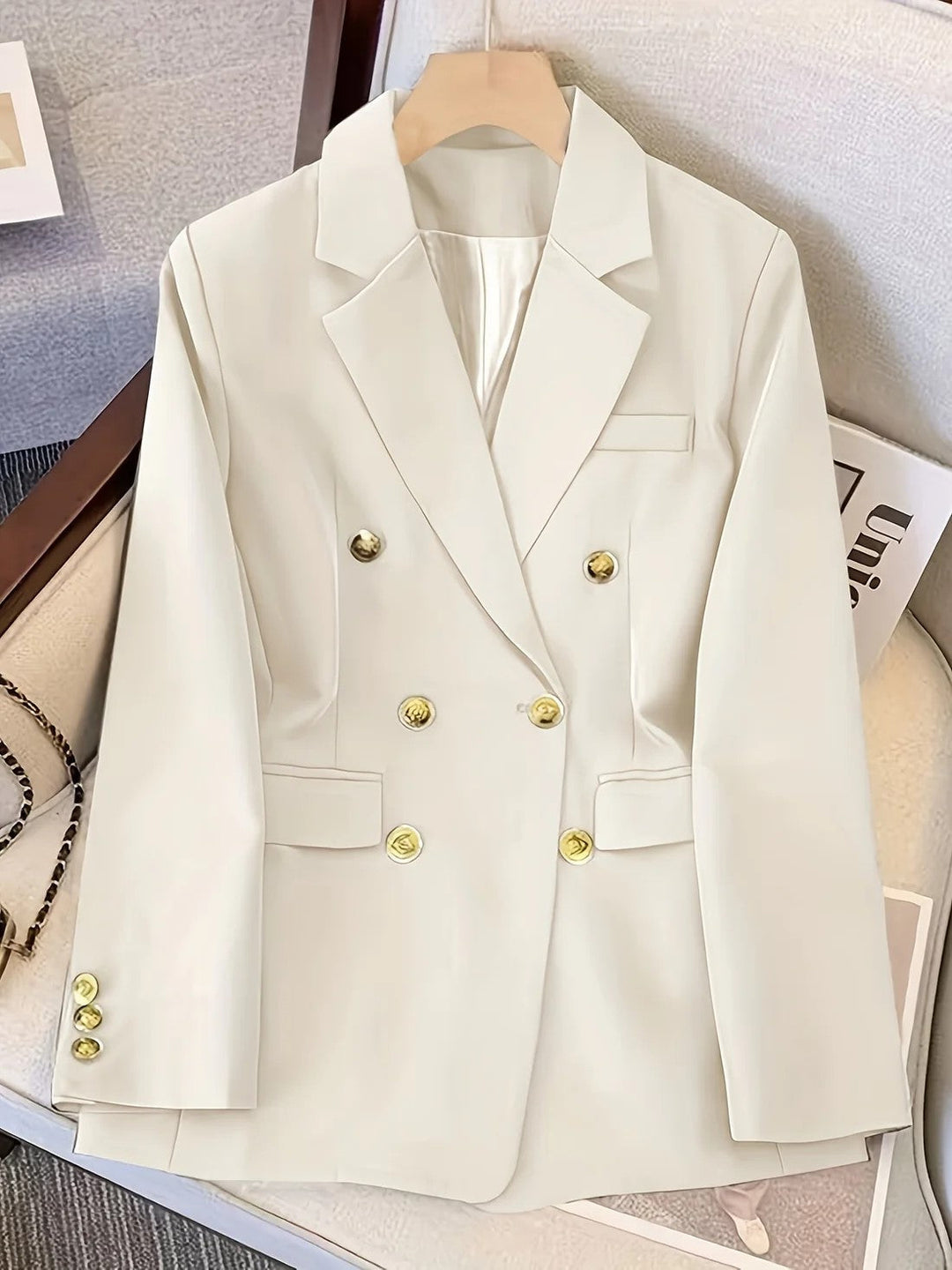 Eleganter Business Slim Blazer mit goldenen Knöpfen Ideal für alle Jahreszeiten – Valéne