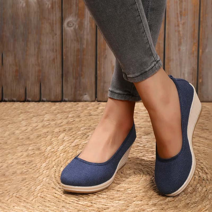 Lässige Keilschuhe
