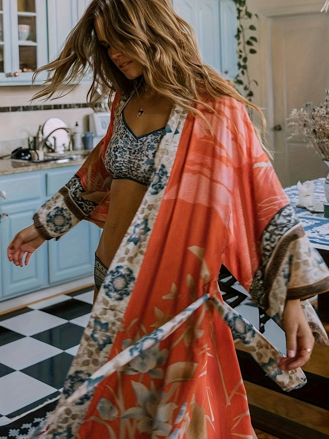 Modischer Kimono mit Blumenprint – Avérine