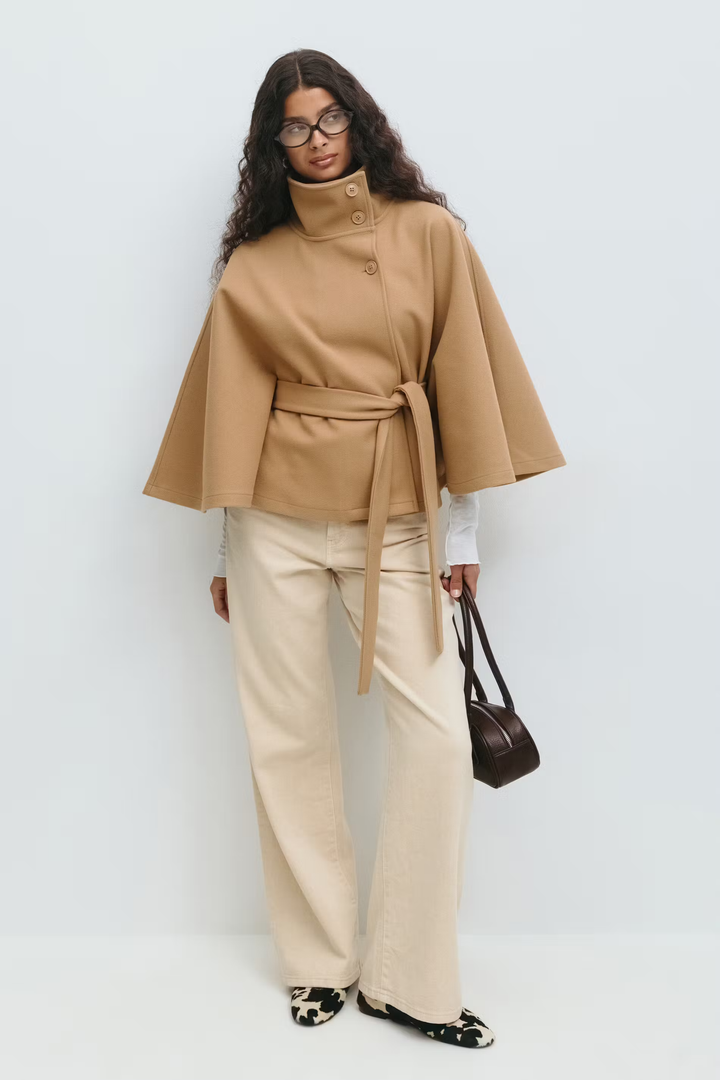 Echoarchiv | Elegante Damenjacke mit Gürtel