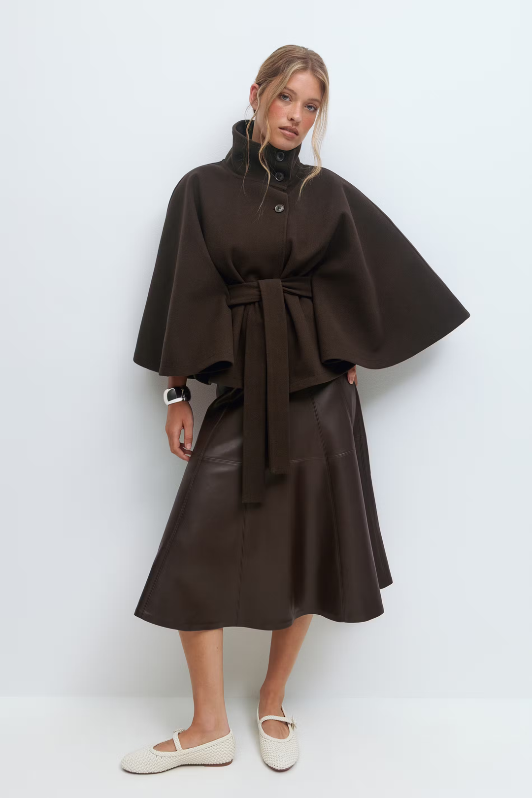 Echoarchiv | Elegante Damenjacke mit Gürtel