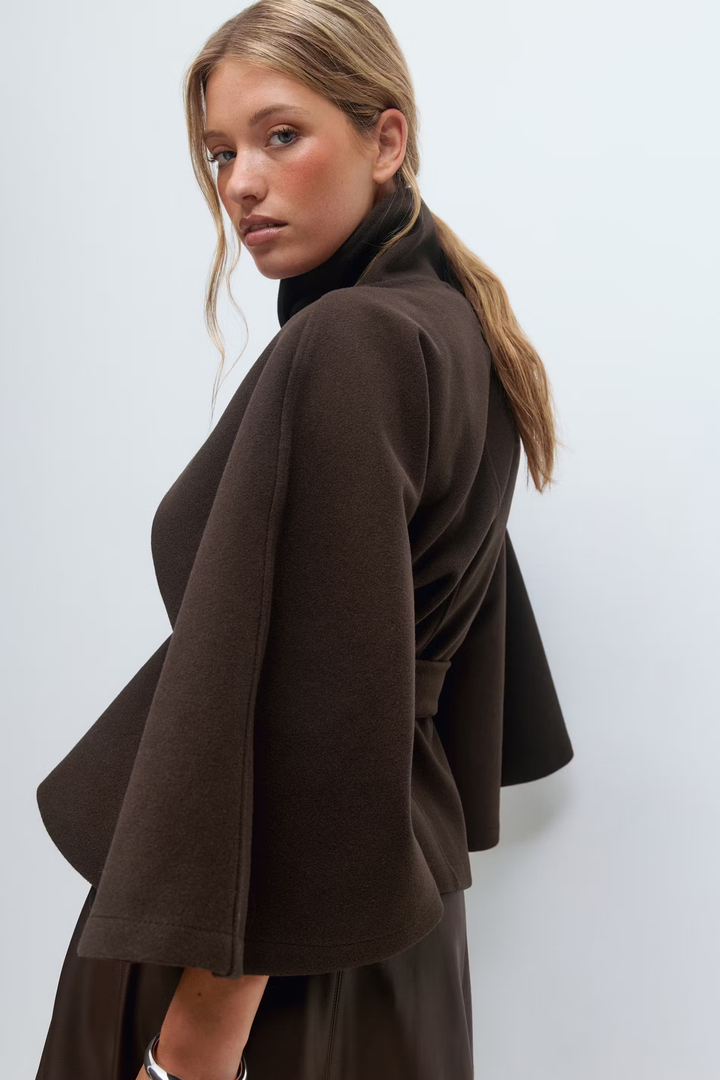 Echoarchiv | Elegante Damenjacke mit Gürtel