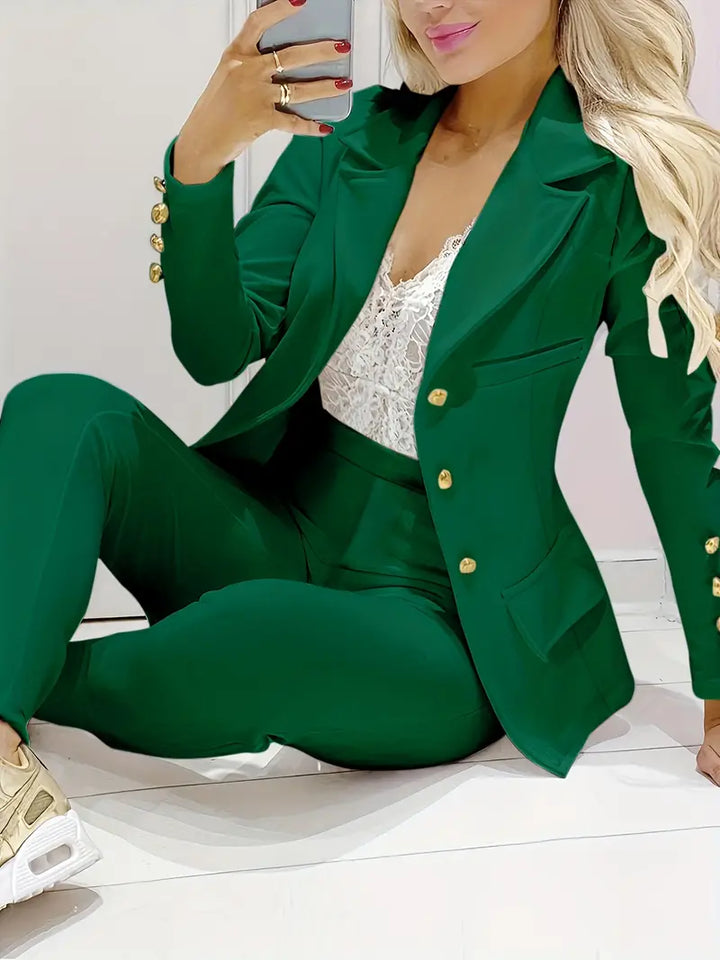 Schlichter, Eleganter, Doppelreihiger Blazer Und Slim Fit Hose – Avérine